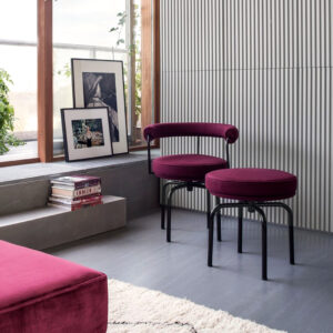 sviwel armchair lc7